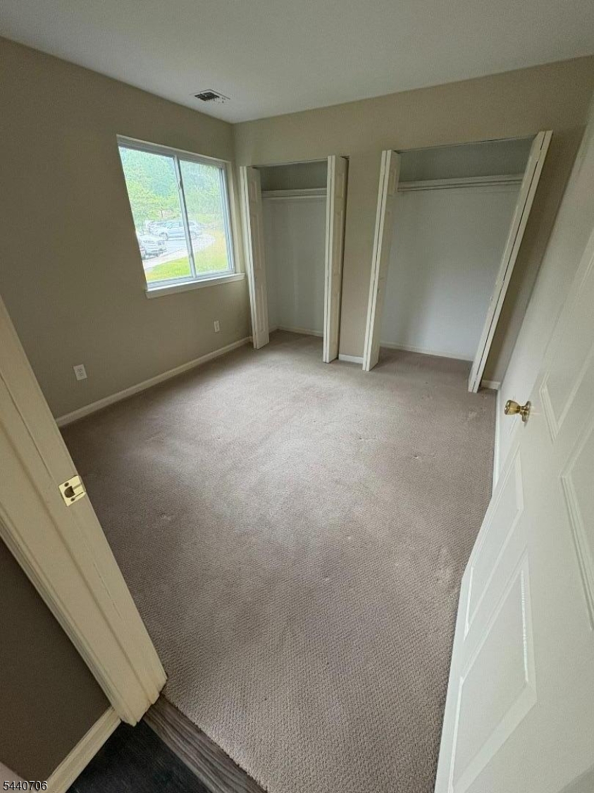 122 Falcon Ridge Way North, Unit 2 Hamburg, NJ 07419 - Photo 4 of 10