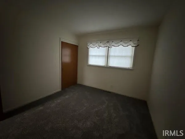 $294,500 | 920 North Ew, Lagrange, IN 46761