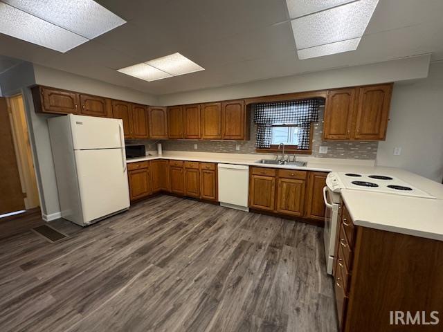 920 North Ew Lagrange, IN 46761 - Photo 3 of 31