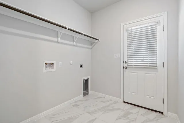 $2,350 | 132 Condesa Street, Kyle, TX 78640