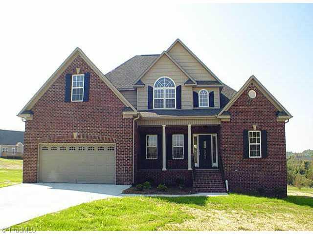90 Peppertree Road Clemmons, NC 27012 - Photo 1 of 9 Exterior Front.