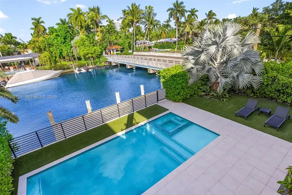$40,004 | 895 Northeast 76th Street, Miami, FL 33138
