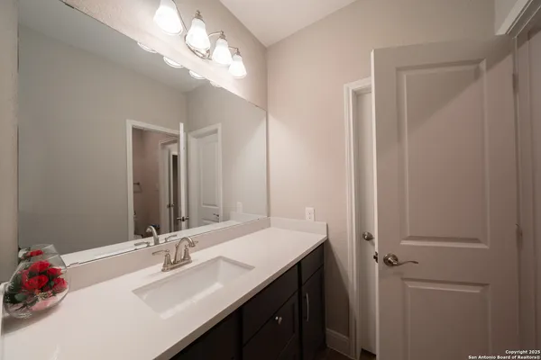 $4,200 | 1729 Crystal Bridges, San Antonio, TX 78260