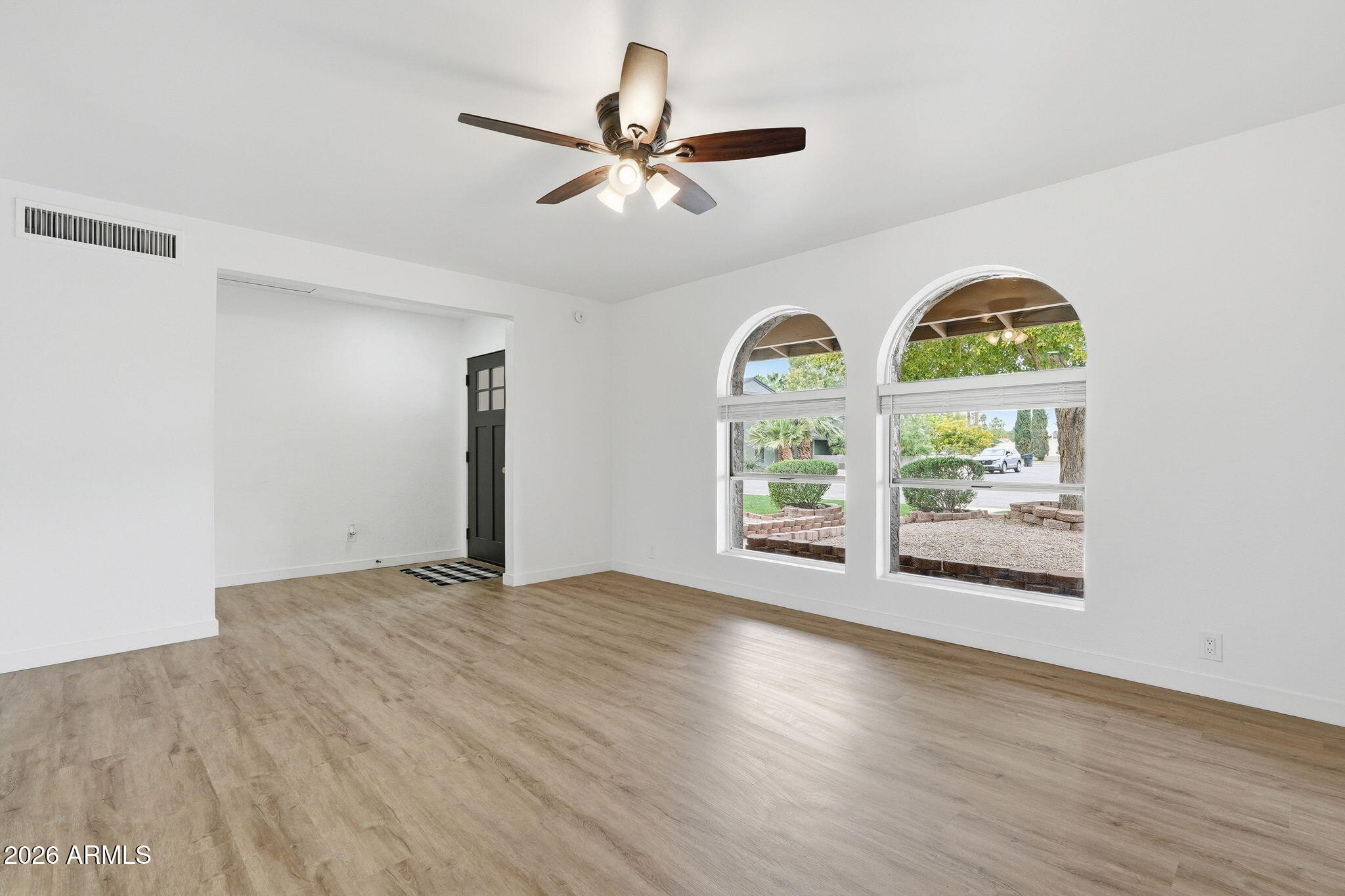 2521 East Inca Street Mesa, AZ 85213 - Photo 7 of 37 007_ListerPros