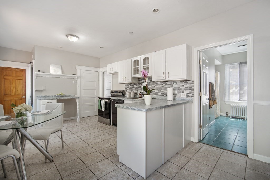 73 Sears Island Drive Worcester, MA 01606 - Photo 19 of 31