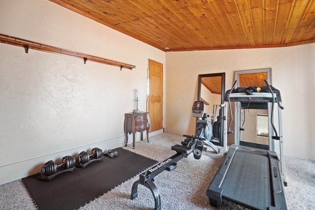 73 Sears Island Drive Worcester, MA 01606 - Photo 21 of 31