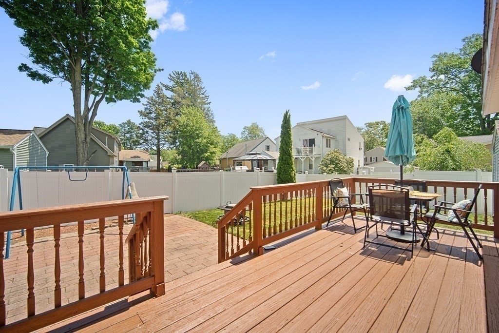 73 Sears Island Drive Worcester, MA 01606 - Photo 22 of 31