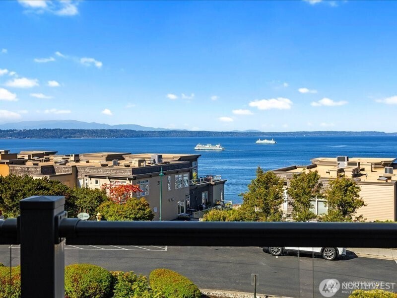 45 Pine Street, Unit 101 Edmonds, WA 98020 - Photo 39 of 39