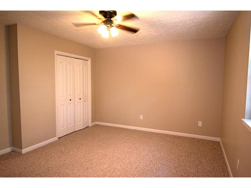 500 Merman Road Kingsport, TN 37663 - Photo 13 of 28 Photo 14