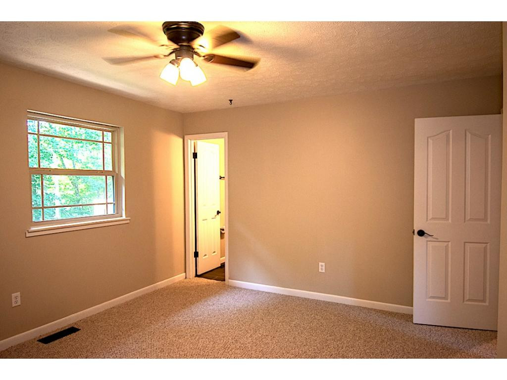 500 Merman Road Kingsport, TN 37663 - Photo 14 of 28 Photo 15