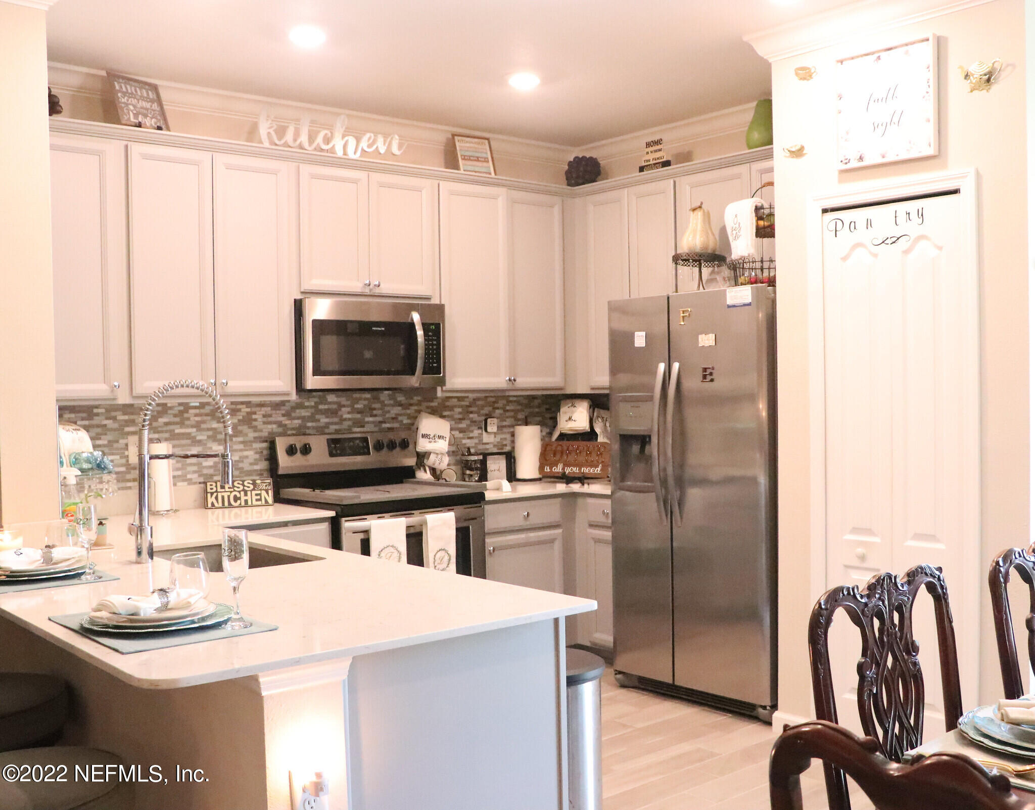 1316 Salt Ridge Avenue Jacksonville, FL 32218 - Photo 6 of 21 Kitchen