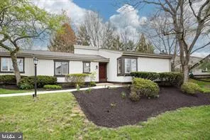 $3,800 | 326 Devon Way, Unit 326, West Chester, PA 19380