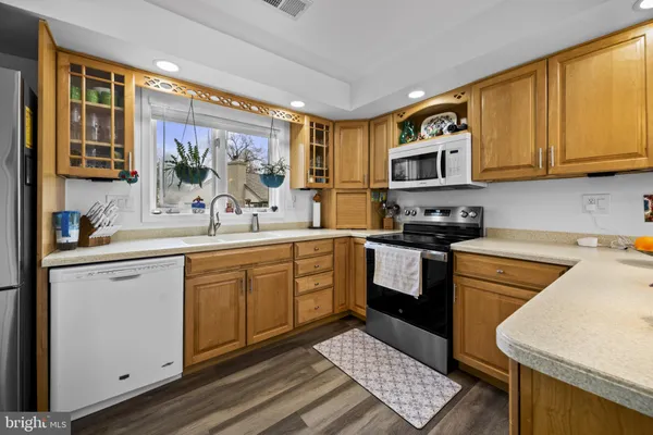 $3,800 | 326 Devon Way, Unit 326, West Chester, PA 19380