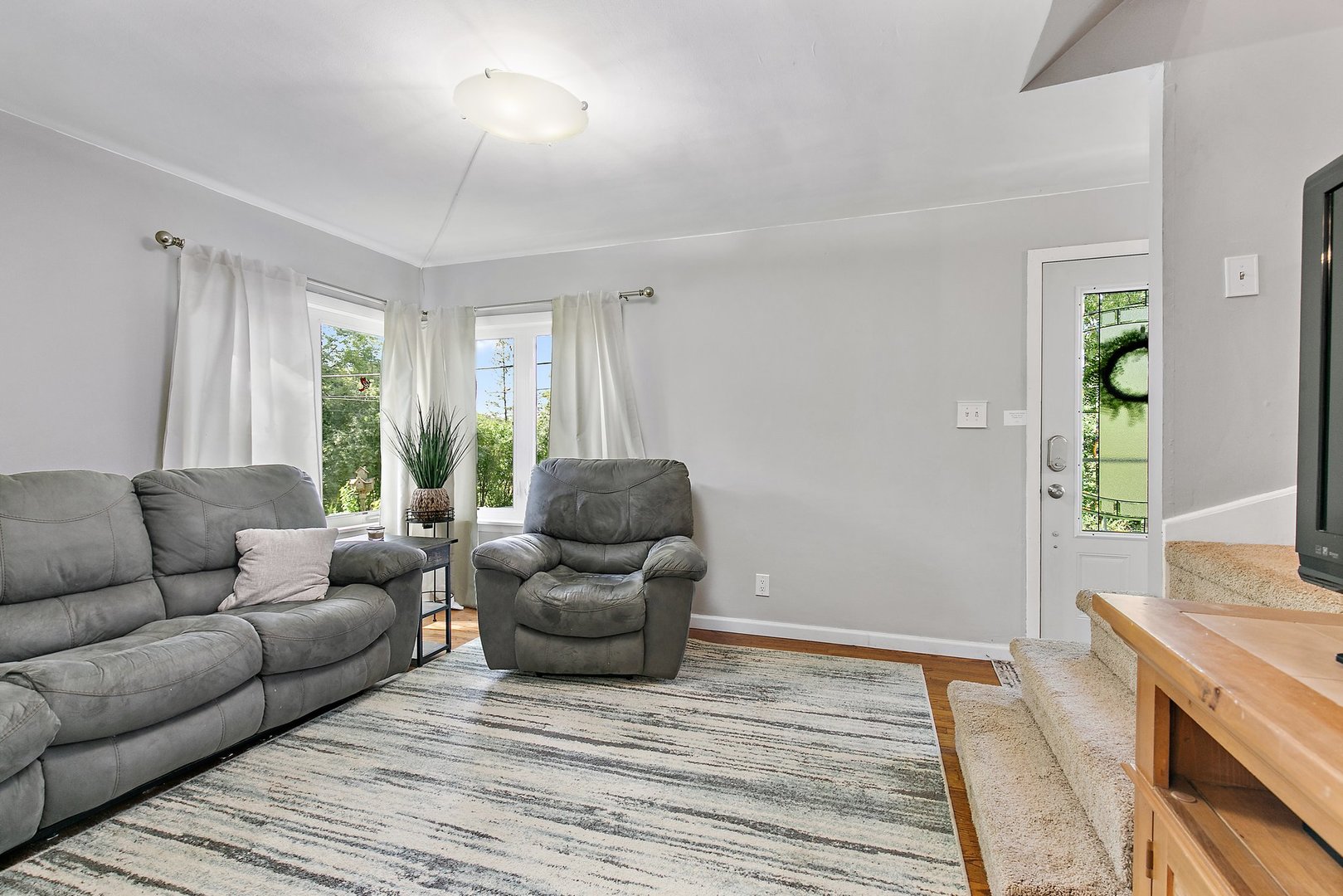 27110 West Highland Road Barrington, IL 60010 - Photo 4 of 33