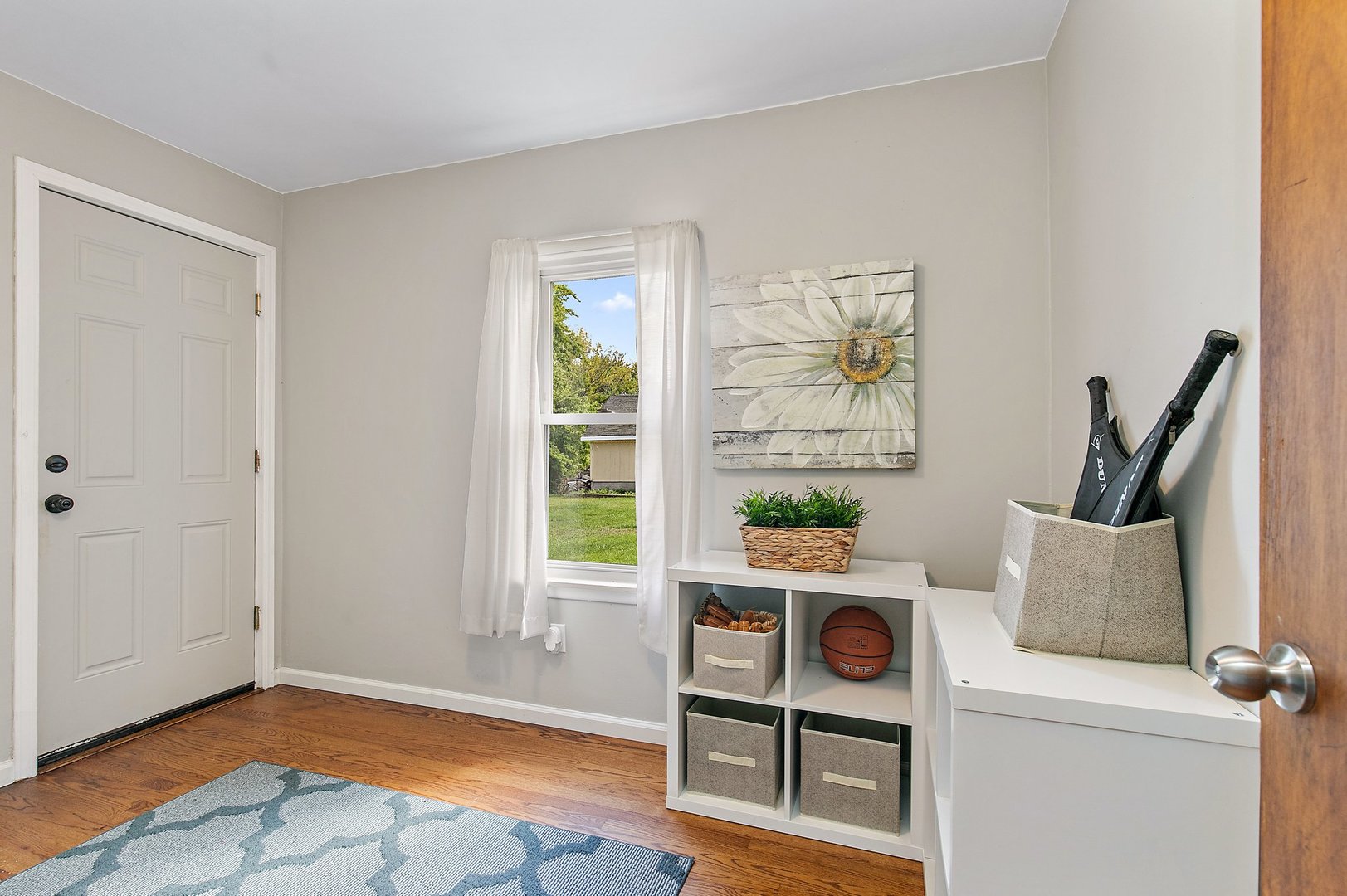 27110 West Highland Road Barrington, IL 60010 - Photo 8 of 33