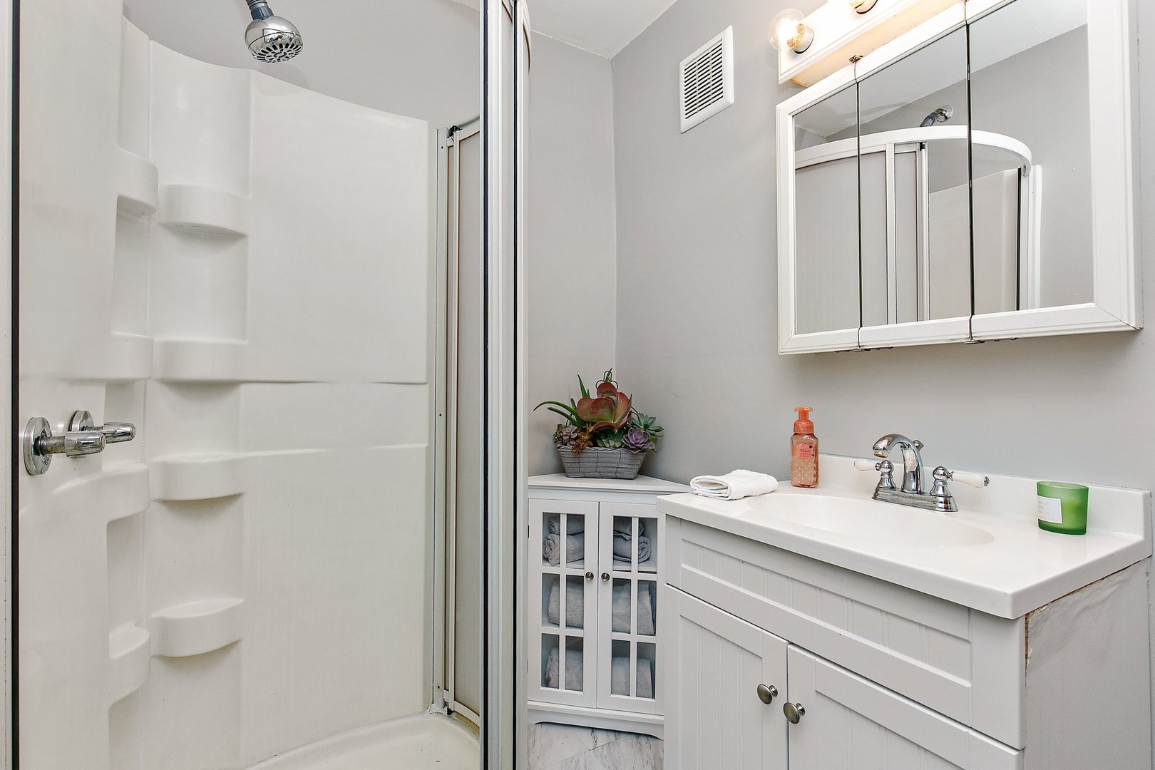 27110 West Highland Road Barrington, IL 60010 - Photo 10 of 33