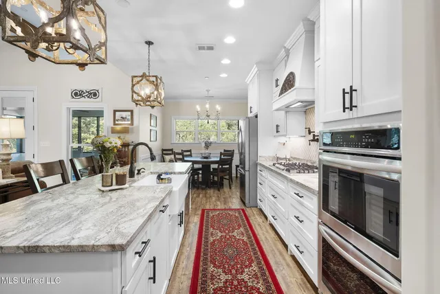 $575,000 | 650 Smokestack Drive, Hernando, MS 38632