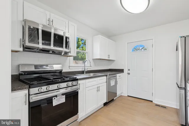 $269,900 | 4012 Vine Street, Capitol Heights, MD 20743