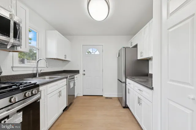 $269,900 | 4012 Vine Street, Capitol Heights, MD 20743