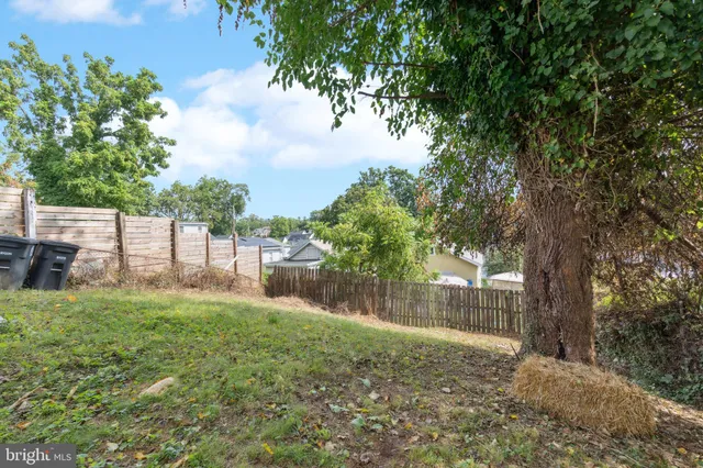 $269,900 | 4012 Vine Street, Capitol Heights, MD 20743