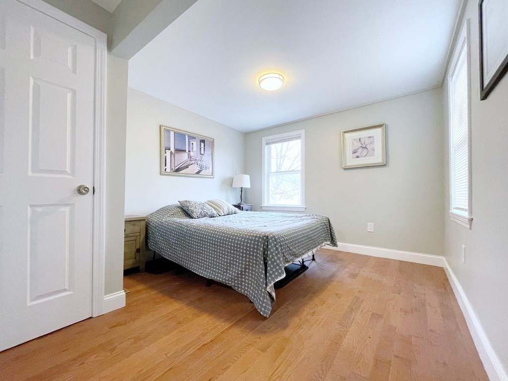 151 Edgemere Road Lynn, MA 01904 - Photo 9 of 18 Gallery Image 9