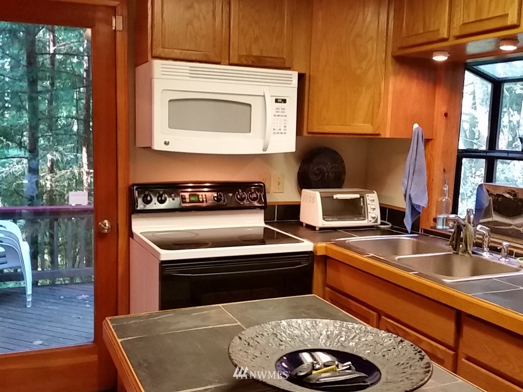 52802 Deep Woods Road Gold Bar, WA 98251 - Photo 8 of 19