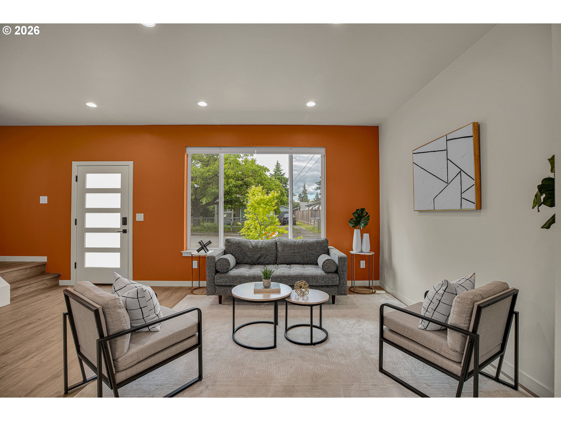 8067 Southeast Carlton Street Portland, OR 97206 - Photo 3 of 32