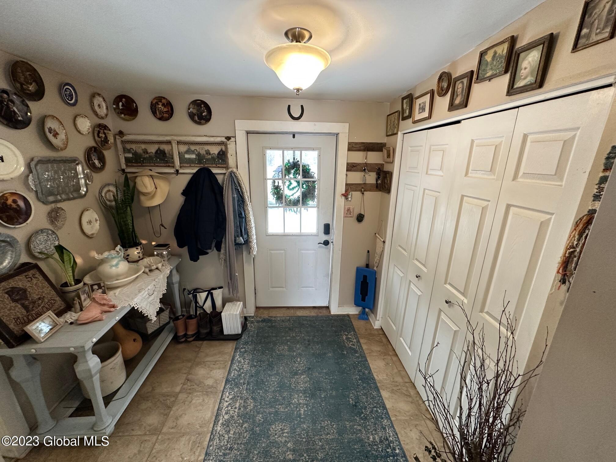 76 Sunset Road Greenville, NY 12083 - Photo 13 of 58 Mud Room