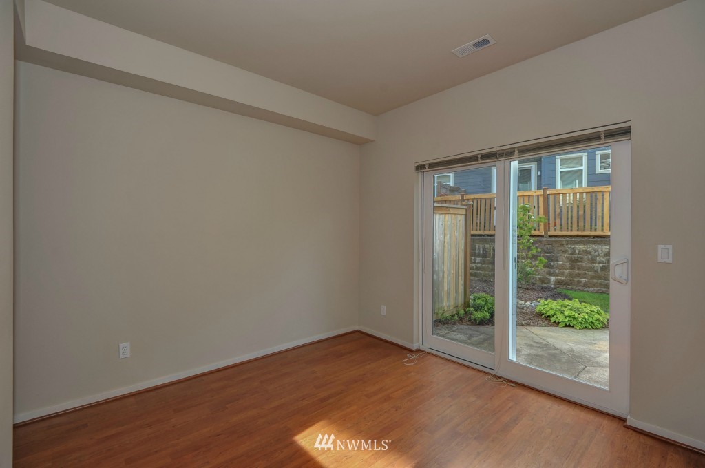 109 Cougar Ridge Road Northwest, Unit 1606 Issaquah, WA 98027 - Photo 6 of 14