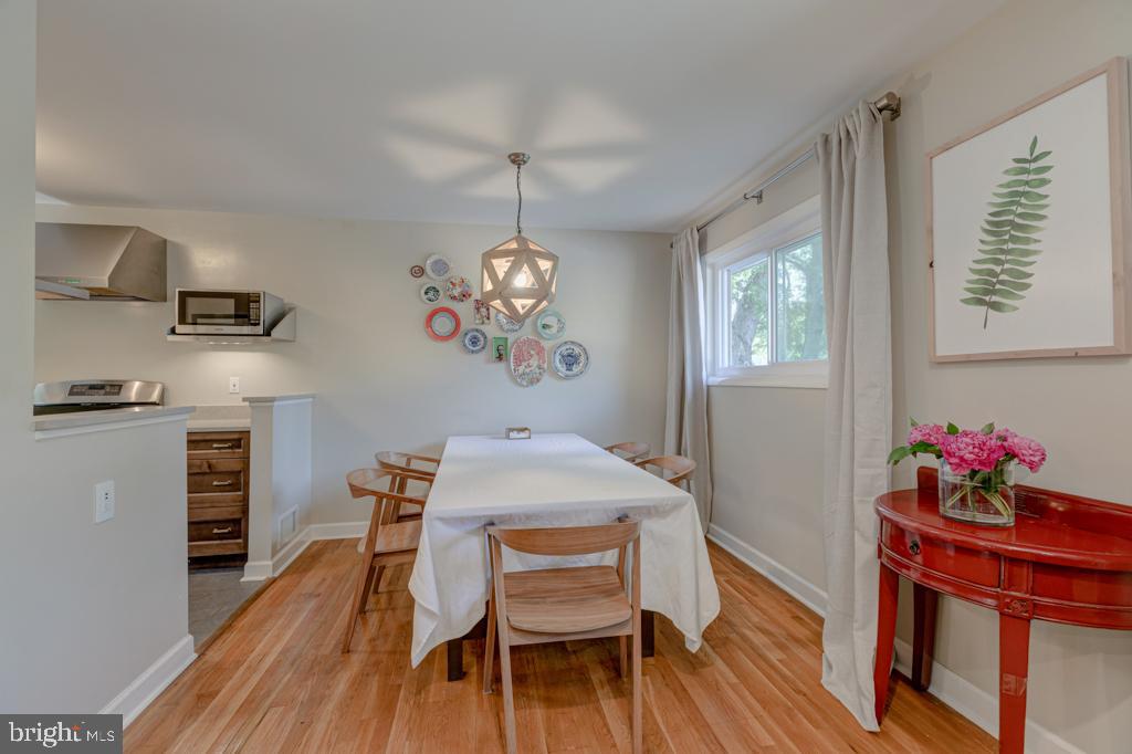 4205 Franconia Road Alexandria, VA 22310 - Photo 8 of 42 Dining Room
