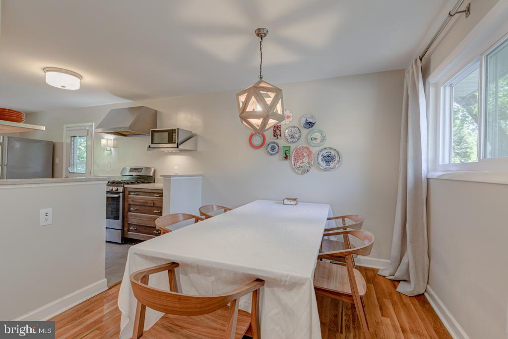 4205 Franconia Road Alexandria, VA 22310 - Photo 9 of 42 Dining Room
