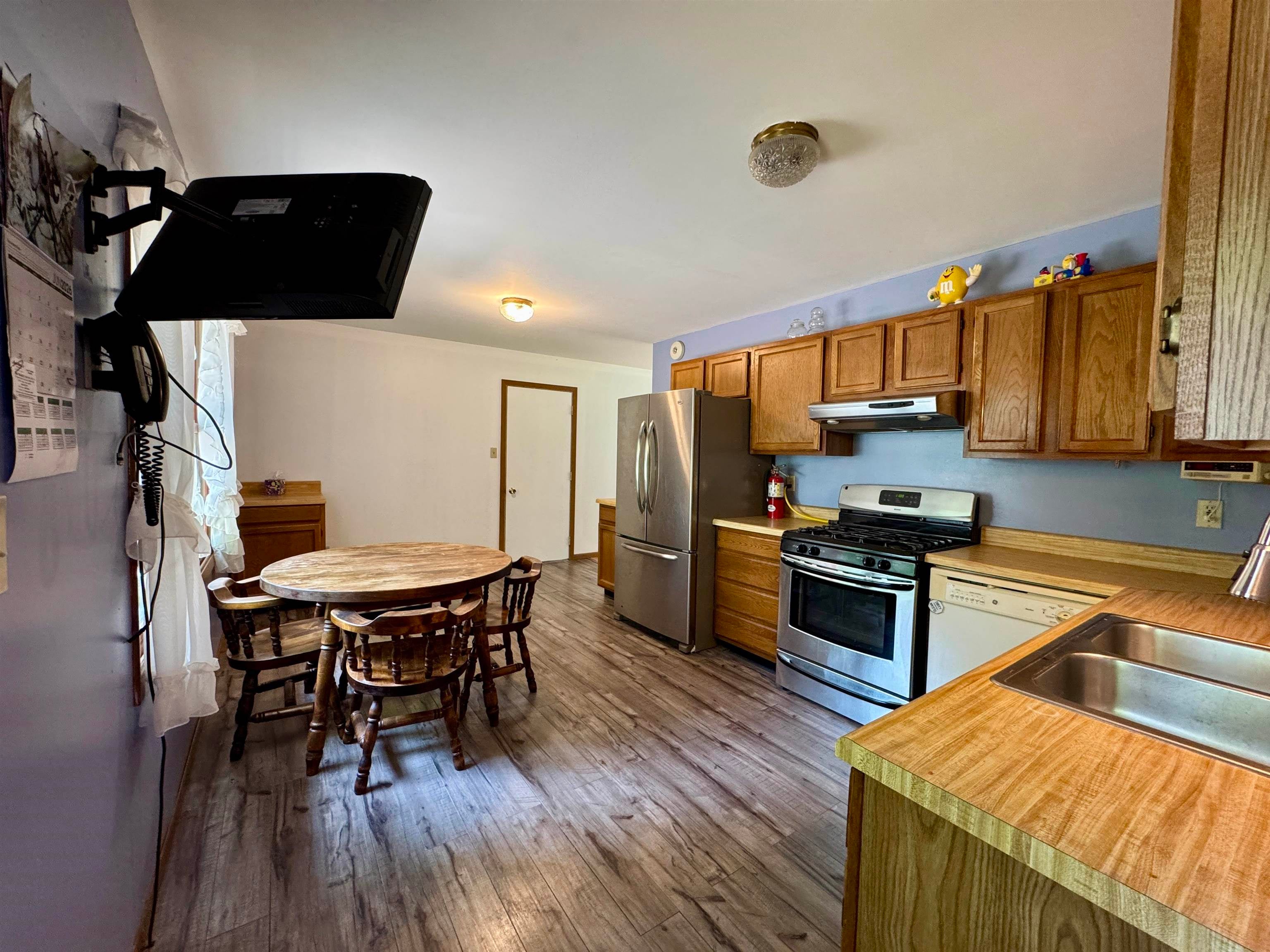 1365 East Burt Road Burt, MI 48417 - Photo 5 of 25 Gallery Image 5