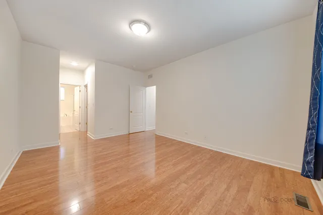 $2,200 | 1322 Prescott Drive, Unit 20413, Volo, IL 60020