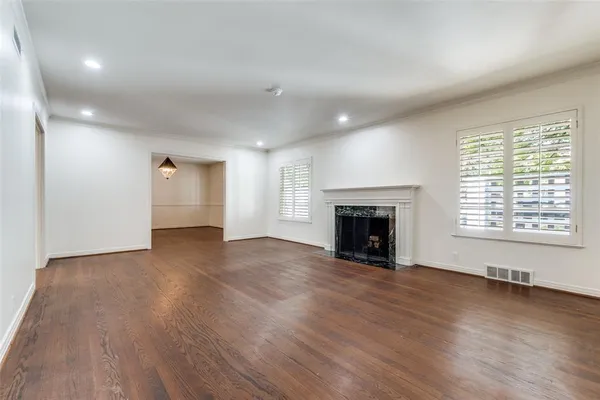 $7,900 | 6034 Prestonshire Lane, Dallas, TX 75225