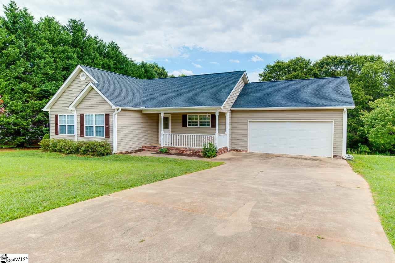 712 Old Cedar Rock Road Easley, SC 29640 - Photo 2 of 36 Gallery Image 2