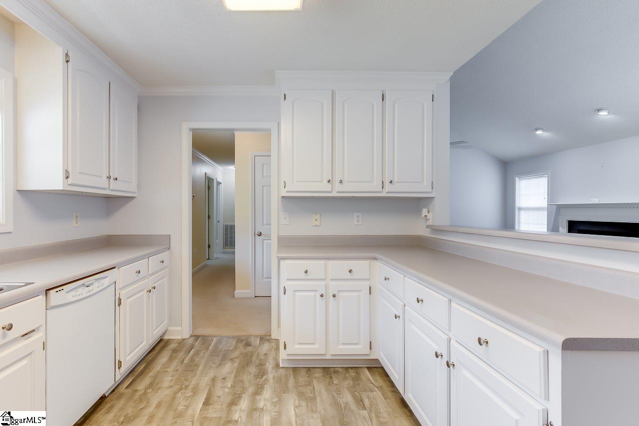 712 Old Cedar Rock Road Easley, SC 29640 - Photo 20 of 36 Gallery Image 20