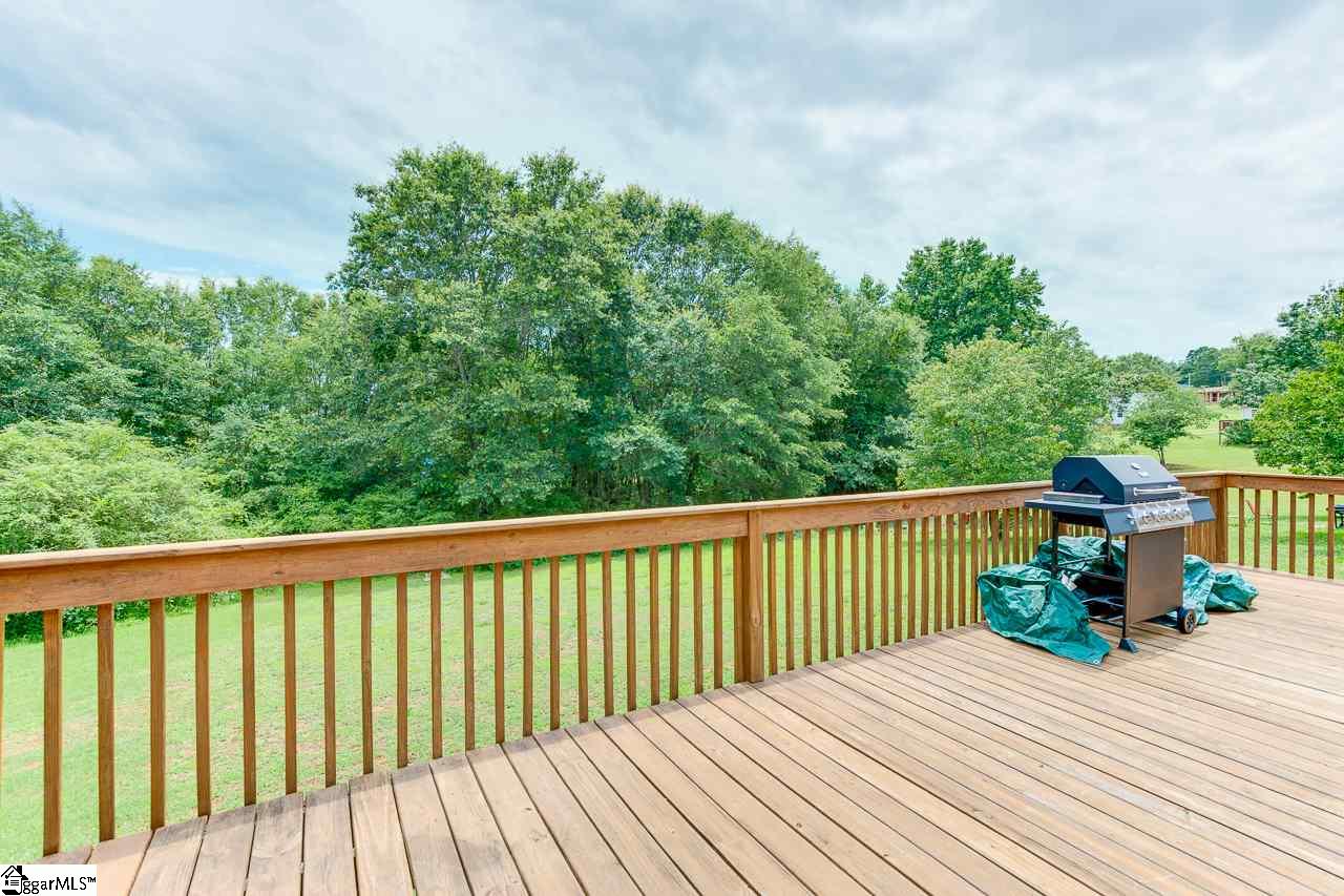 712 Old Cedar Rock Road Easley, SC 29640 - Photo 4 of 36 Gallery Image 4
