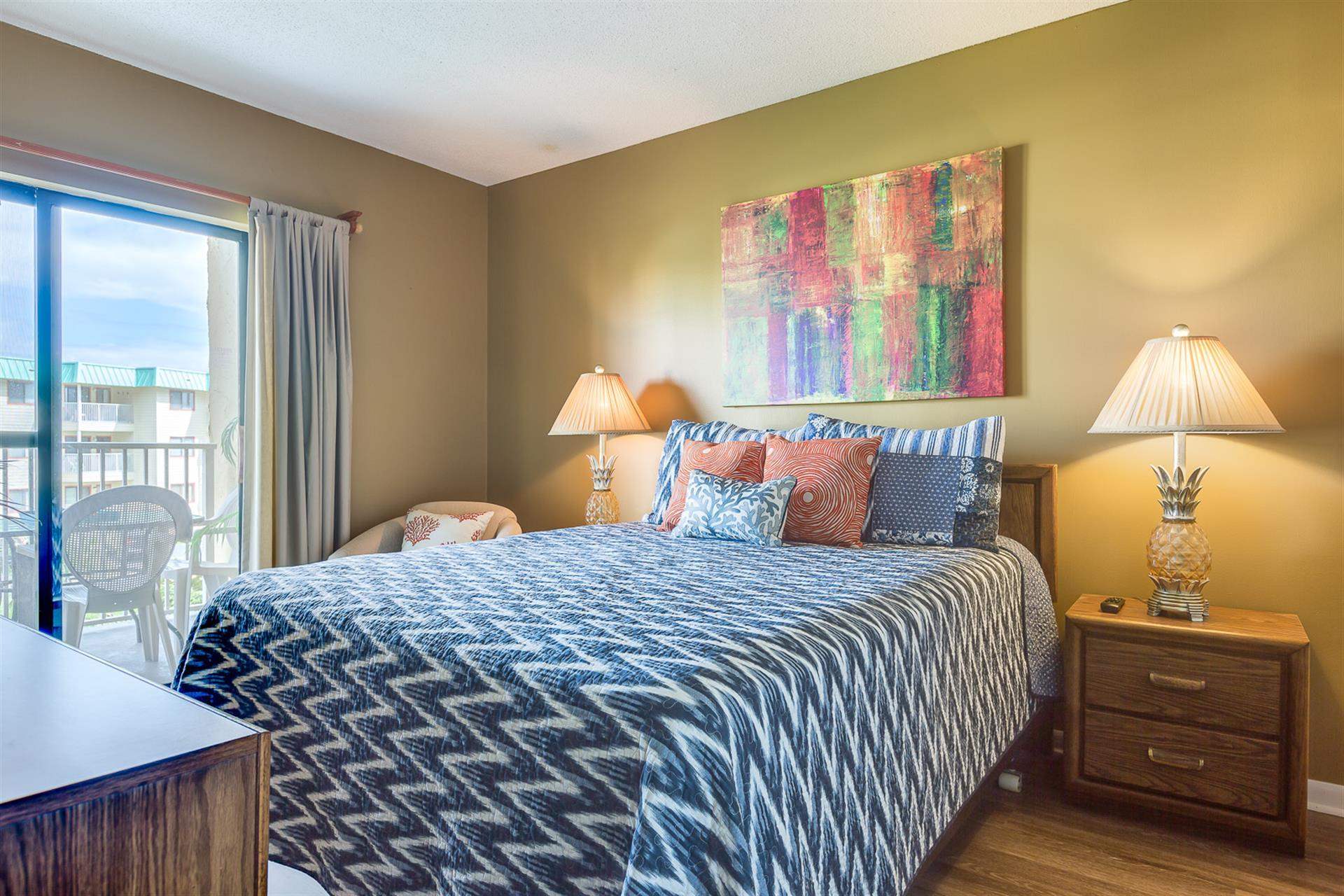375 Plantation Road, Unit 5113 Gulf Shores, AL 36542 - Photo 10 of 17 Master Bedroom