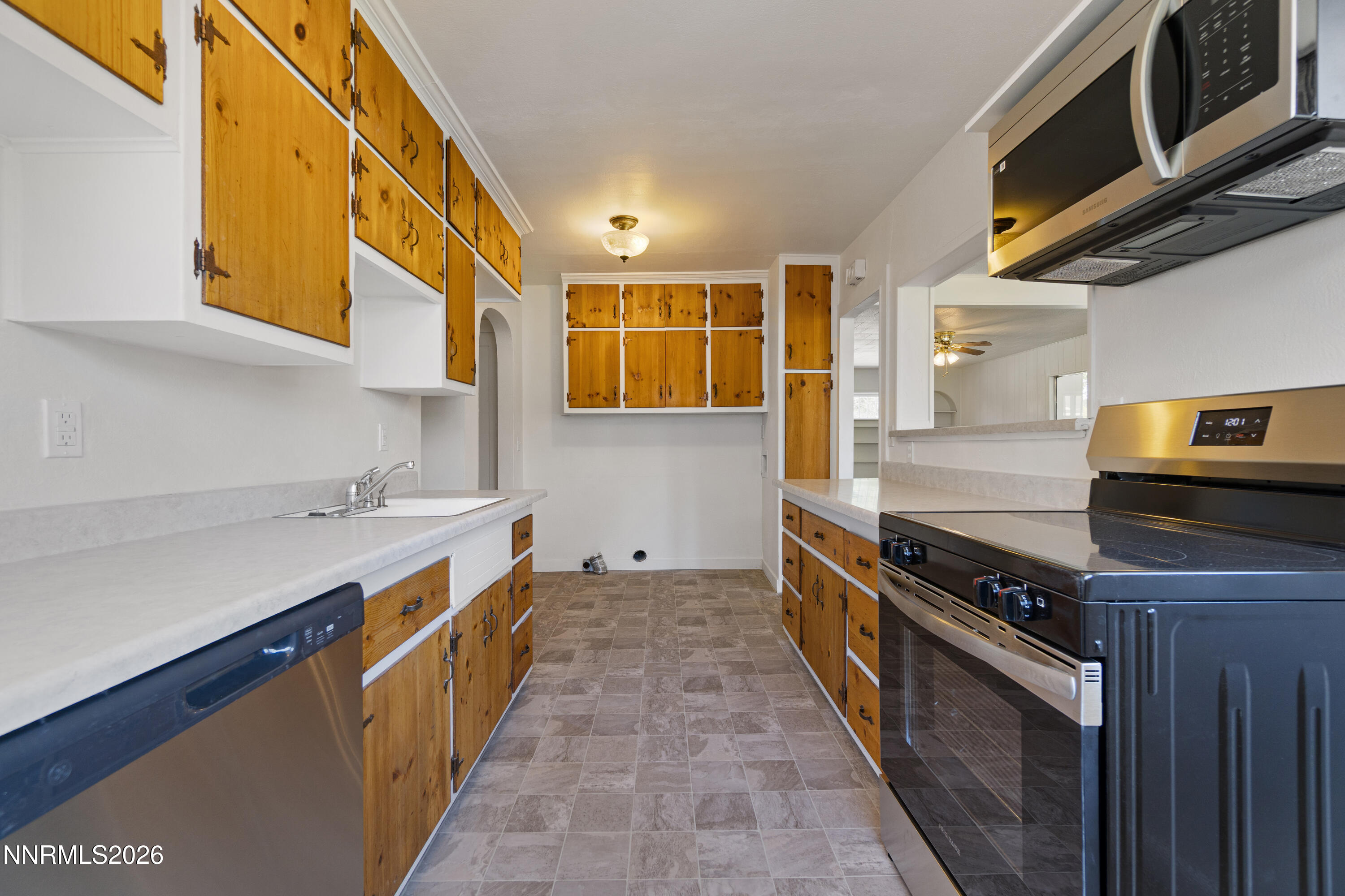 588 Humboldt Street Fallon, NV 89406 - Photo 14 of 25 DSC05452