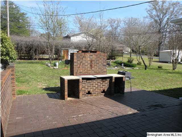 902 Hickory Street West Sylacauga, AL 35150 - Photo 15 of 15