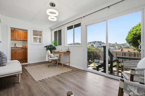 $1,098,000 | 326 Hale Street, San Francisco, CA 94134