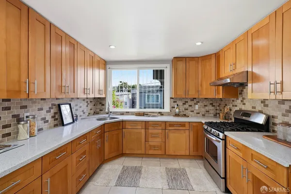 $1,098,000 | 326 Hale Street, San Francisco, CA 94134