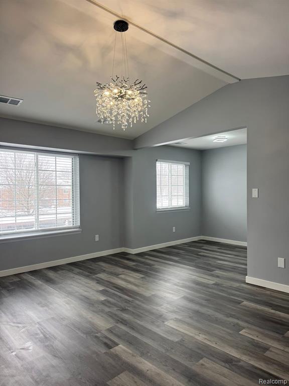 31844 Kelly Road, Unit 4 Roseville, MI 48066 - Photo 1 of 18