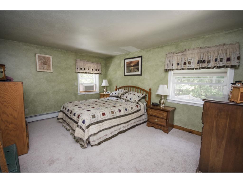 132 Lancaster Farm Road Salem, NH 03079 - Photo 14 of 28