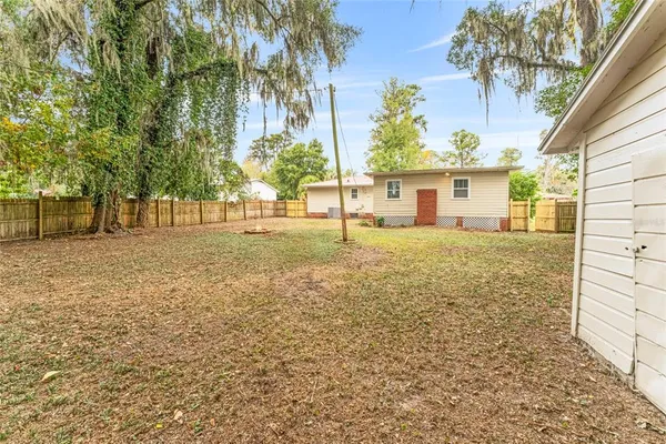 a house view with garden space