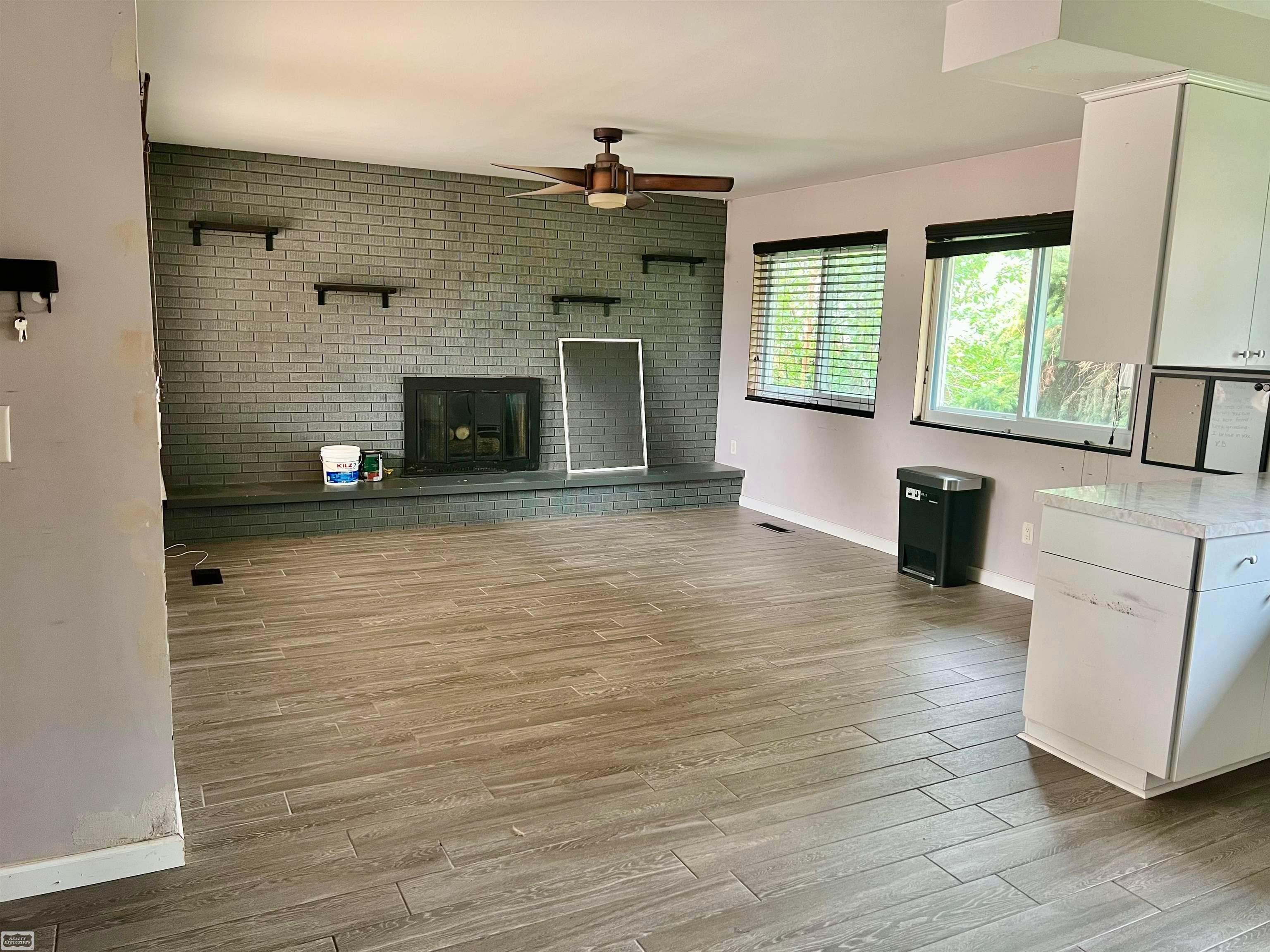 11266 Racine Road Warren, MI 48093 - Photo 7 of 19 Gallery Image 7