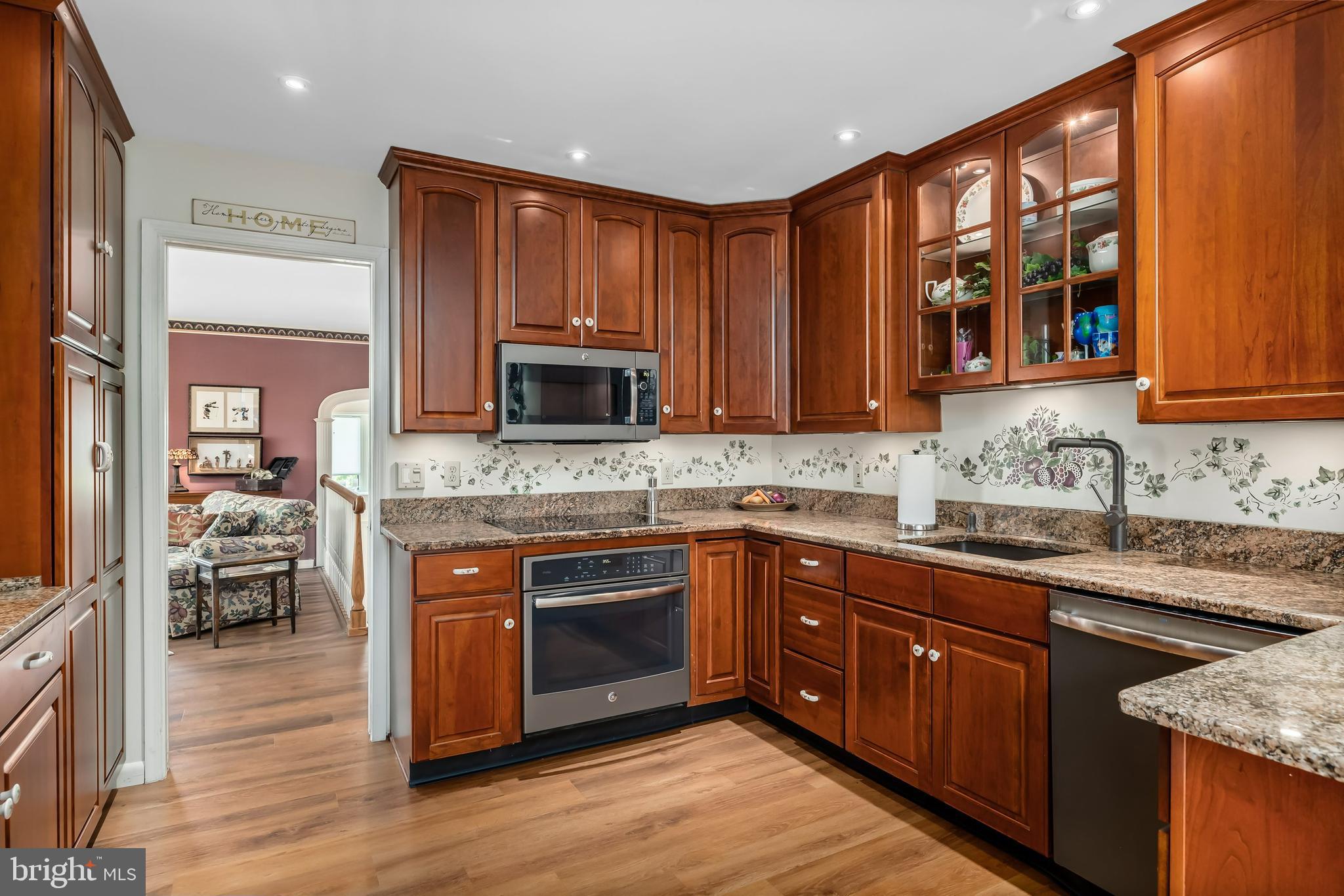 8 Loretta Boulevard Sicklerville, NJ 08081 - Photo 16 of 74