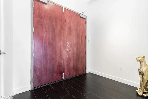 $3,800 | 360 East Desert Inn Road, Unit 1502, Las Vegas, NV 89109