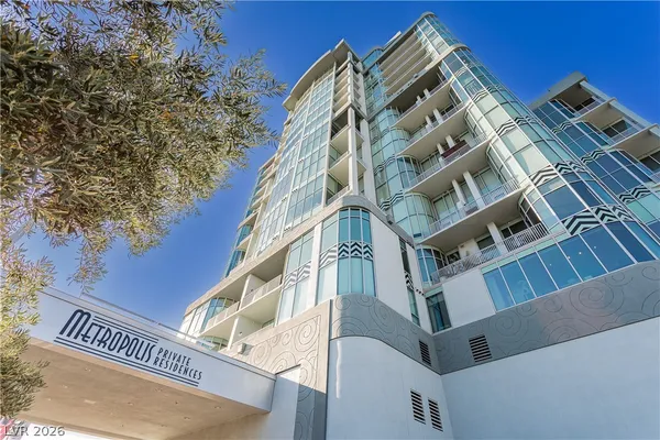 $3,800 | 360 East Desert Inn Road, Unit 1502, Las Vegas, NV 89109