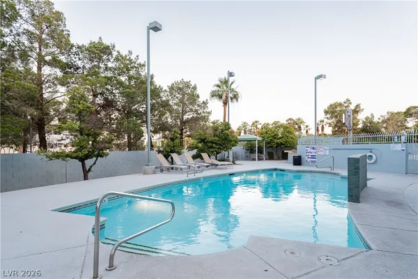 $3,800 | 360 East Desert Inn Road, Unit 1502, Las Vegas, NV 89109